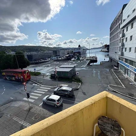 3ng47 - Cheap 4br Apartment *